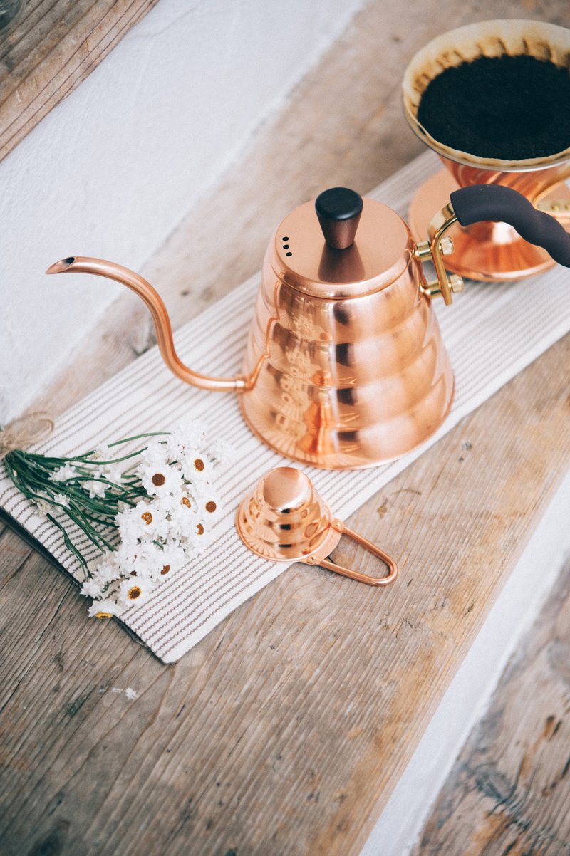 Hario V60 Buono Copper Drip Kettle - 600ml